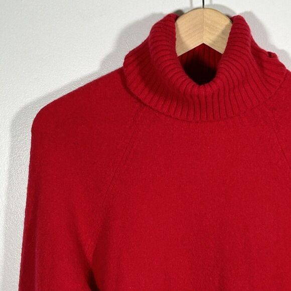 J.Crew Turtleneck Sweater Supersoft Yarn Size Medium Red Merino Wool Alpaca - Picture 4 of 6